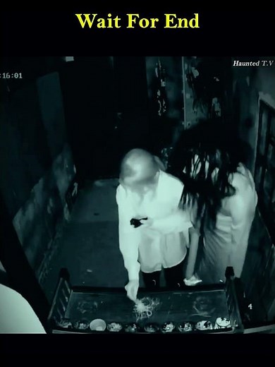 Haunted House Ghost Caught on Camera – Real Scary Footage!