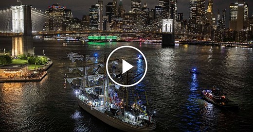 Mexico Navy Sailing Ship on Good Will Tour Crashes Into Brooklyn Bridge