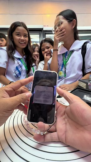 Paano Ayusin ang Naghahang LCD ng iPhone 12