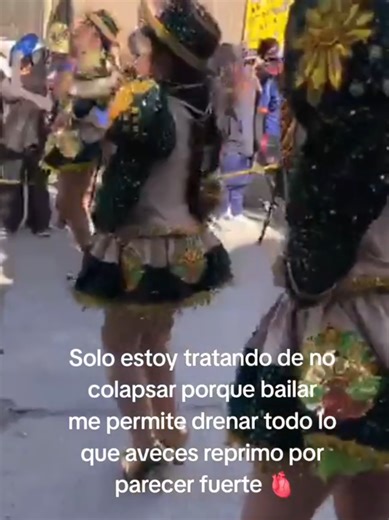 La vida es mejor bailando ❤️‍🩹#paratii #fypシ゚ #caporalita @Caporales Lirios Rojos 💚🤍♥️🖤