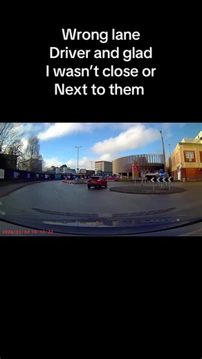 Choosing the Right Lane at Roundabouts