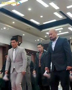 80K views · 634 reactions | Cảm đám người q-u-ỳ gối cung kính một con ch-ó | Review Game N.B.H | Facebook