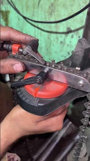 Chainsaw Chain Sharpening Tips for Beginners #chain #sharpen #sharpening #stihl #shorts