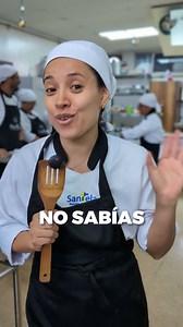 🎄✨ ¡Inscríbete en nuestro curso de Cocina Navideña y lleva el sabor de la Navidad a otro nivel! 🍽✨ Aprende a preparar platillos clásicos como ensaladas navideñas, pavo relleno, lomo de cerdo glaseado, hallacas ¡y muchas delicias más! 🎅🍖 📅 Iniciamos el martes 18 de noviembre 🕐 Horario: Martes y jueves de 9:00 a.m. a 12:00 p.m. 💲 Inscripción: $20 #navidad #cocinanavideña | Santela Escuela de Oficios