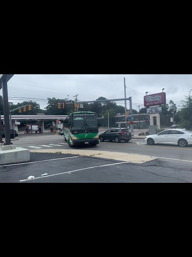 Peter pan bus 7767 in route boston sourh station and logan airport