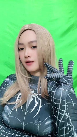 Black Spider Girl Cosplay: A Stunning Transformation