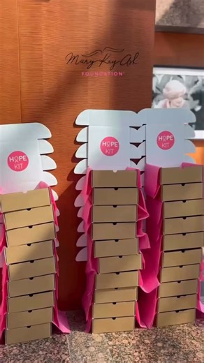 A gift of beauty, strength, and hope. 💎 The Mary Kay Ash Foundation donated nearly 12,000 pieces of jewelry to be included in HOPE Kits for women undergoing cancer treatment –a reminder of hope even in challenging moments. ✨ #BreastCancerAwareness #NBCA | Mary Kay Ash Foundation