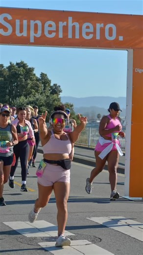 She.Is.Beautiful Race Series on Instagram: "2026 training and playlist loading…. #runsheisbeautiful #5ktraining ##10ktraining #2026goals #oliviadean #womensrunning #womensrunningcommunity"