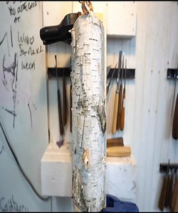 Sculpted from basic eucalyptus tree trunks#carving #wood #woodcarving #scul #woodworking #carpenter | DDO | Facebook