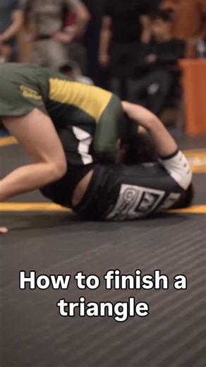 Eesa Gonzales on Instagram: "How to Finish a Triangle Choke! 1. Underhook the leg to lock the position 2. Align your shins so they cut perpendicular across your opponent 3. Pull the head down to apply maximum pressure and secure the finish Follow for more! #jiujitsu #grappling #bjj #jiujitsuforeveryone #nogi"