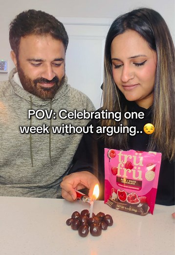 Oh 😑 @Trü Frü #trufrupartner #husbandwife #foodchallege #rockpaperscissors #maiyaazi