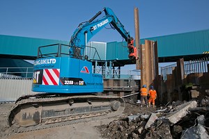 Movax Excavator Mounted Side Grip Piling | Sheet Piling (UK) Ltd
