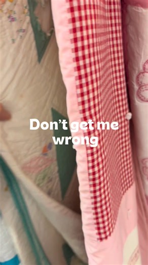 I have a hard time making a jacket from a quilt that is worn and frayed. I mean, how many washes can it possibly have left? #thrifting #vintagetextiles | Lori Dowell