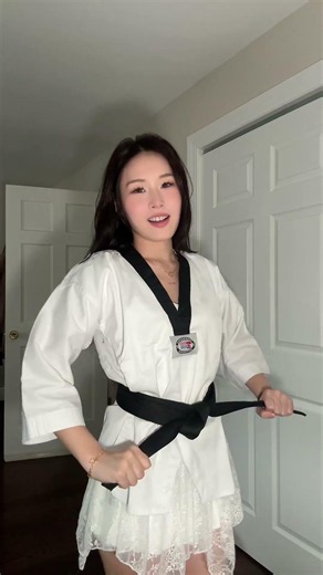 illit wearing taekwondo fit for its me is so cute #illit #itsme