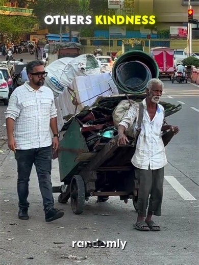 Others Kindness VS This Hero 🥺❤️‍🩹