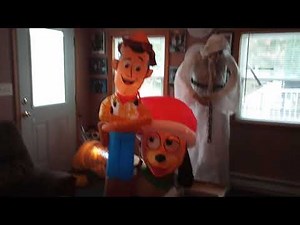 NEW FOR 2019 christmas Inflatable 6ft toy story Woody and slinky
