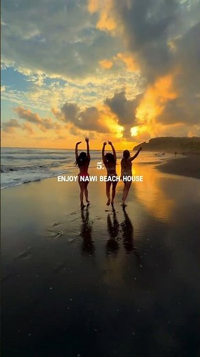 10 things to do in El Salvador ⬇️ 🏖️ El Tunco Beach - Perfect surf spot with black sand shores