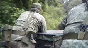 Emboscada a elementos del #EjercitoMexicano en la Sierra de Guerrero, en Leonardo Bravo Chichihualco, el video por más fuerte que sea es para que la sociedad vea como están matando a nuestros soldados por protegernos, #LosAbrazosNoSirven. @SEDENAmx @lopezobrador_ https://t.co/1OZlNoimKj | Fundacion Gral. Jesus Gutierrez Rebollo, Militares y Marinos Procesados AC