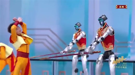 Le gala du #NouvelAnchinois avec des robots maîtres de kung-fu 🤖 — l’évolution de la robotique chinoise est en mode vitesse x100 ! Stylé, futuriste, carrément bluffant… 😲😀 | Ambassade de Chine en France