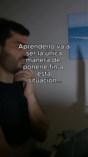 No es amor. Es una adicción a la validación, al escape, al ego. Muchos hombres dicen querer terminar… pero siguen enganchados con la sensación de poder que les da ser deseados. Hasta que un día entienden que lo que tienen que soltar no es a la amante, sino la parte de sí mismos que no sabe amar sin esconderse. 💬 Sanar también es volver a mirarte sin justificarte, y atreverte a reconstruir con verdad. #infidelidad #terapiadepareja #hombresinfieles #culpa #matrimonio #psicologiaonthego | Psicolog