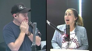 Liz used to catch the same bus as Jase on their way to high school... She had a massive bus crush on Jase but he wasn't aware of her true feelings until yesterday. Today, Jase gave her the moment 14 year old Liz had always dreamt of ❤️️ | Jase & PJ