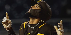 Tatis returns from shoulder scare with bang