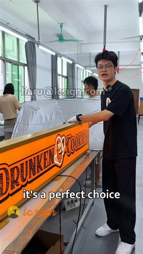 LCSIGN Tony on Instagram: "We produce high-visibility directional and identification signs for airports, including large pylons, terminal wayfinding, and illuminated gate signs. Precision made, durable under pressure, and fully customized for complex spaces. Need help with airport signage? We’ve got it covered. #airportsign #wayfindingsystem #pylonsign #aviationdesign #transportationdesign #publicspacesignage #signageprojects #customsigns #factorytour #reelsmarketing @thehairyhare"