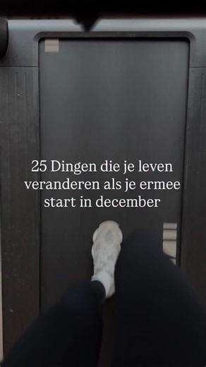 1. Ruim volledig op: digitale bestanden, kleding, abonnementen en contacten. 2. Bepaal wat je niet meer wilt volgend jaar je anti-doelen. 3. Schrijf een brief aan je toekomstige zelf voor december volgend jaar. 4. Kijk eerlijk naar je uitgaven: wat voedt je energie en wat trekt je leeg? 5. Start je ochtend zonder telefoon kies voor licht, water en rustig ademhalen. 6. Lees één inspirerend boek dat je creativiteit prikkelt. 7. Verwijder mensen uit je leven die je energie kosten. 8. Neem één dag s