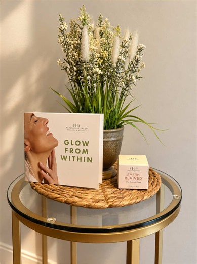 Come take a little tour of our private massage and facial rooms at Head To Toe! ✨🧖‍♀️ Step inside our peaceful spaces, designed for relaxation, self-care, and a little time to yourself. From soothing massages to refreshing facials, we’re here to make your experience feel extra special. 🤍 Book your next moment of relaxation with us! 💆‍♀️✨ #HeadToToe #MassageRoomTour #FacialRoomTour #SalonAndSpa #SelfCare
