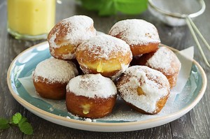 Muffins mit Lemon-Curd Füllung