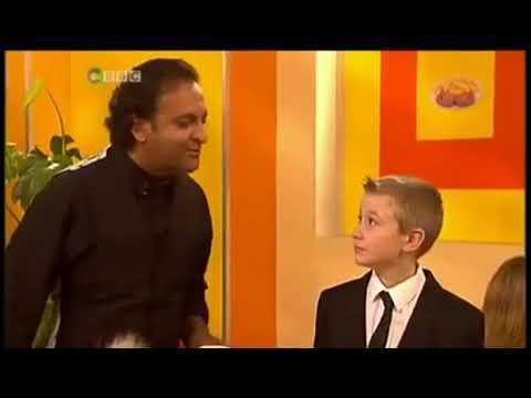 Basil Brush - Boom Boom Music Video