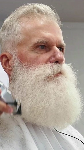 White Beard Get's a Crazy Transformation