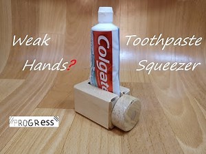 Toothpaste Squeezer