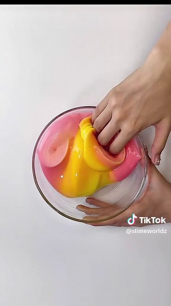 Satisfying Rainbow Slime Mixing Experience
