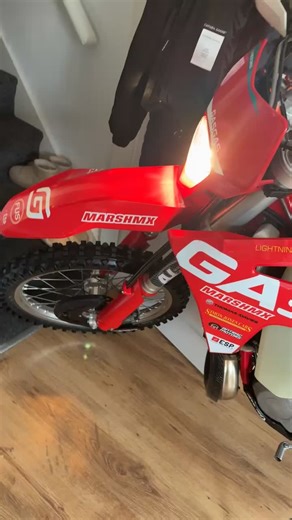 Exploring the Fresh Features of GasGas 300 TPI