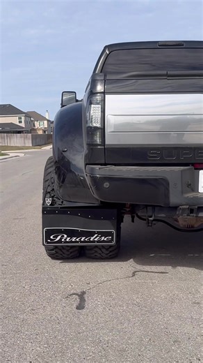 Heavy-Duty Mudflaps for Your Truck Upgrade
