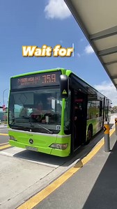 It’s bigger, bolder, better! It’s the new Electronic Display Sign format for our buses! 🚌ℹ️👍 The new display shows a single bus number for commuters to identify the bus service more easily, especially for the elderly and people with slight visual impairments. It’ll alternate between the current display which shows the bus number, destination and route, so commuters can get the best of both worlds! 💯 Keep a lookout as we roll out this new format progressively on our buses islandwide from 6 Nov