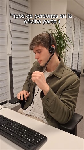 Tipos de personas en la oficina 100% accurate #shorts #shortsvideo #programacion #oficina