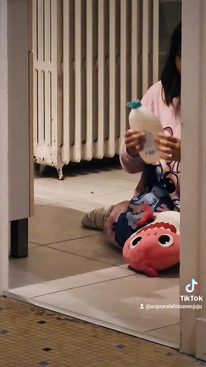 Elle a toujours une explication à ses bêtises 🙄 #autisme #famille #parents #Enfants | Un jour à la fois avec Juliette