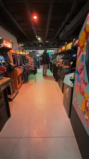 Vintage Vault Arcade is now OPEN! We will be open everyday except the 24th this month with reduced hours for Christmas (11-5pm) Come get your gift cards and have some fun with us for the rest of the year! ⬇️ADDRESS⬇️ 715 Main st (entrance around back) Mukwonago, WI 53149 Hours open : 11-10pm | Vintage Vault Arcade