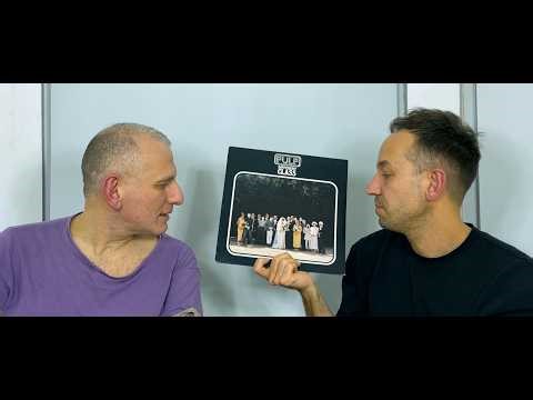 Pulp - Different Class | Ένα Σούσουρο