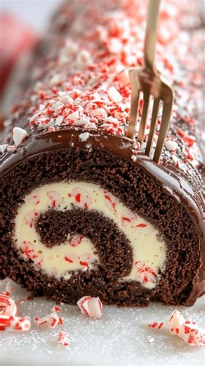 Chocolate Peppermint Bark Roll Cake – Rich, Festive & Filled With Holiday Magic! 🎄🍫✨ | Natalie Recipes