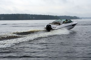 Flipper 650 DC – päiväkruiseri urheilullisen nautittavaan ajoon | Nettivene