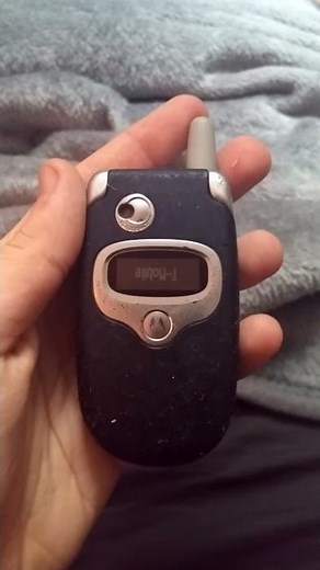 Motorola V300 (T-Mobile) Startup and Shutdown