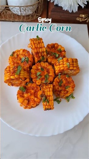 Buttery, garlicky & spicy sweet corn🤤 #recipe #food #viral #shorts #sweetcorn #youtubeshorts #snacks