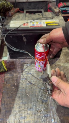 Dirty Injectors? Do This Before Replacing Them 😳 #automobile #engineblock #mechanic #brakefluid