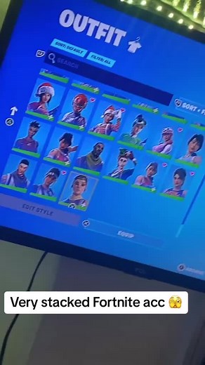 bee fortnite acc on TikTok