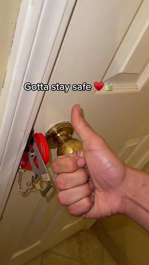 Advanced Door Lock for Increased Safety and Privacy