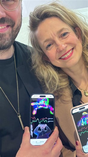 Create a self-portrait using your mind🧠 | London Art Exhibition | Touchdesigner | EEG Brain Wave