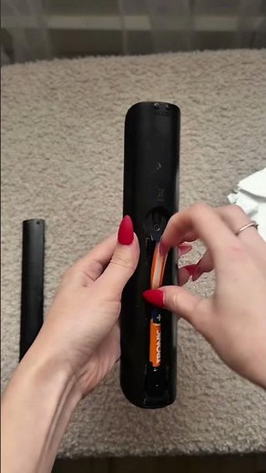 Does the Foil Battery Hack Really Work? 🔋 #lifehack #diy